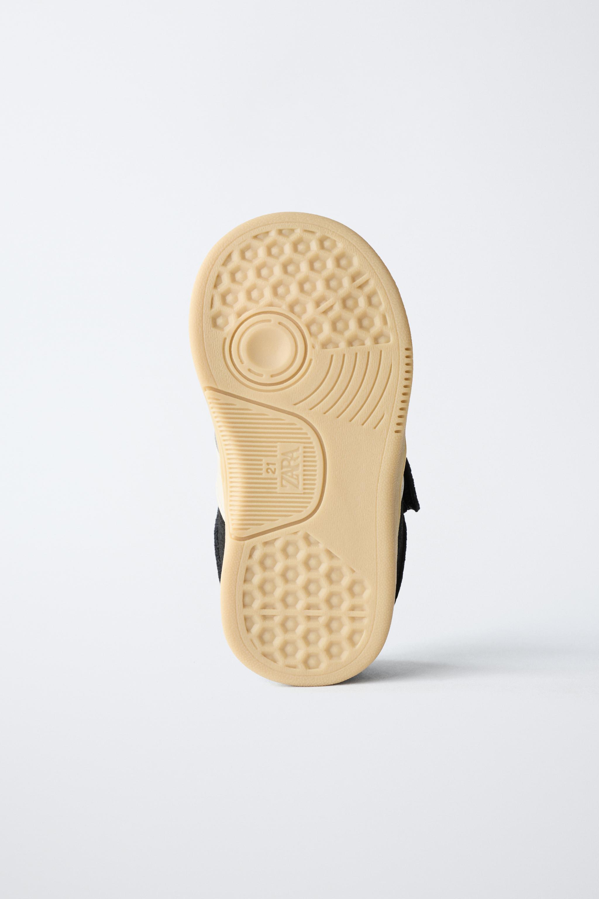 BAREFOOT LEATHER SNEAKERS